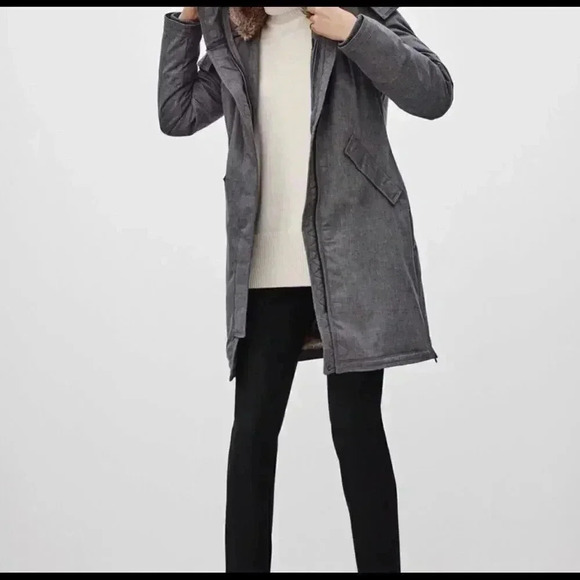 Aritzia Babaton Oscar Goose Down Parka - Picture 8 of 8